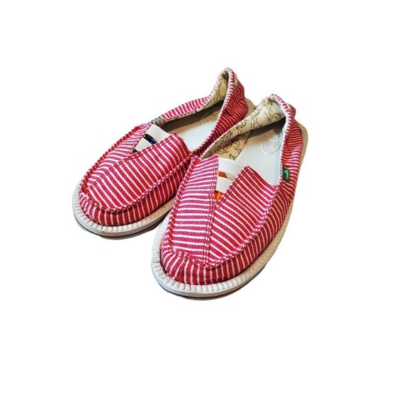 Sanuk Shoes - Sanuk Womens 6 Red & White Striped Castaway Low Top Moccasins Flat Slip On Shoes